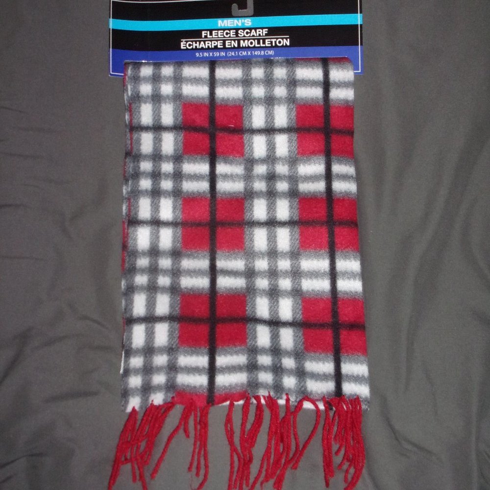 Greenbrier International Red White Black and Grey Men's Fleece Scarf
